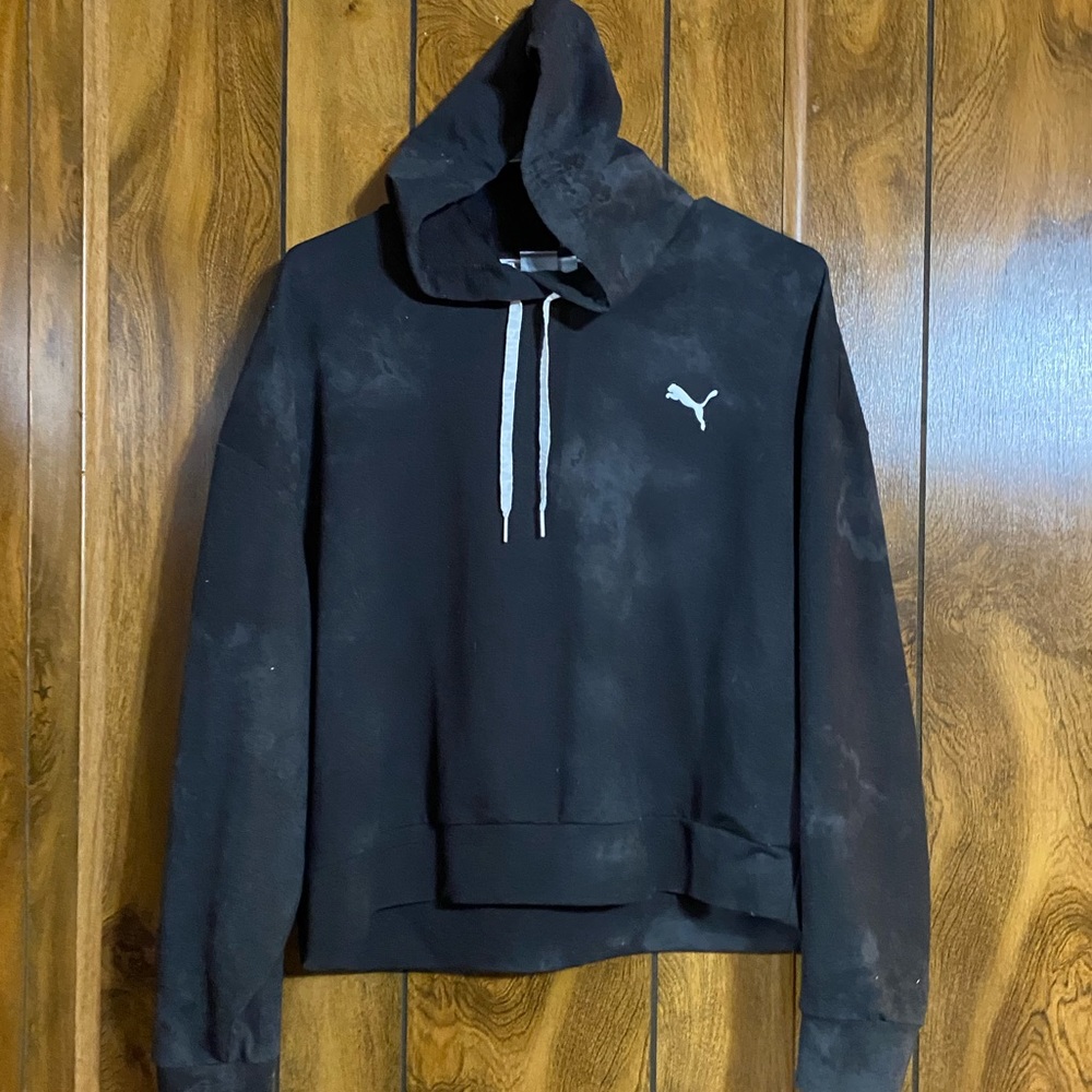 Puma hooded Pull over
